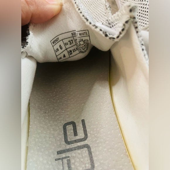 Hey Dude Wendy Sox Women's Casual Shoes, Stone White, Women's Size 6 - Picture 4 of 9